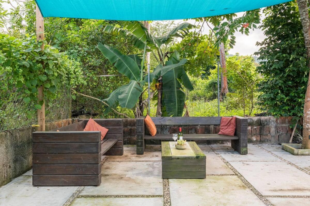 Ancella'S Garden Apartment-Beach-5Min Drive, 1 Hr Montego Bay, 25 Mins Ocho Rios, Continental Breakfast Runaway Bay Buitenkant foto